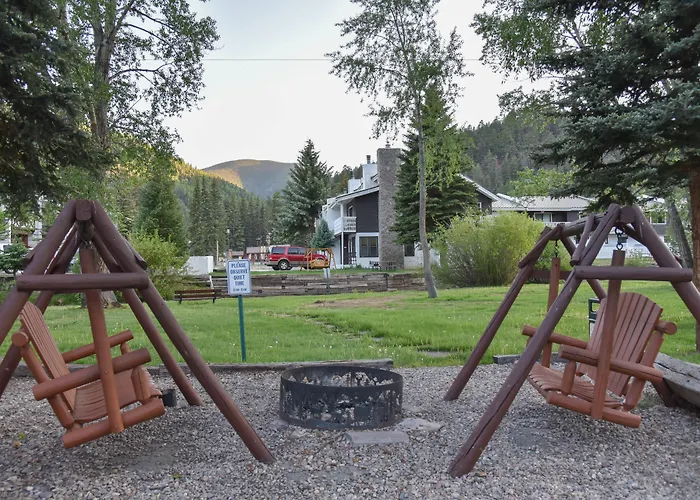 Alpine Lodge Red River