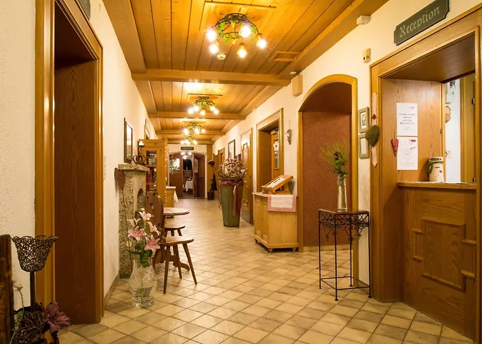 Hotel Krone Tirol