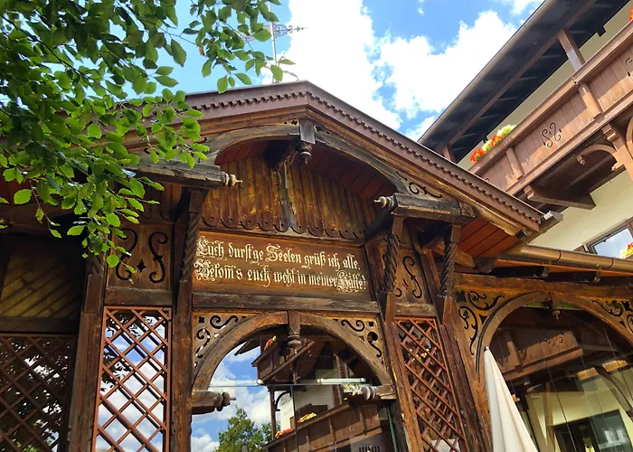 Hotel Krone Tirol