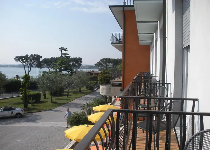 Hotel Mirabello