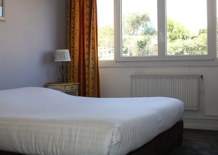 Logis Hotel du Midi