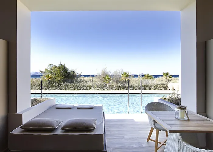 Pelagos Suites Hotel & Spa