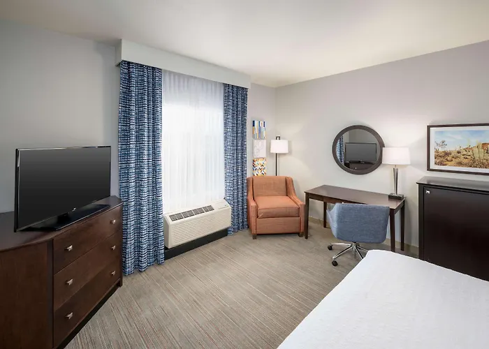 Hampton Inn & Suites Phoenix North/Happy Valley