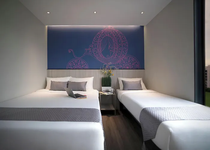 Hotel 81 Premier Princess