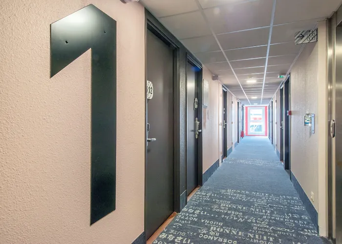 B&B HOTEL Cholet Nord