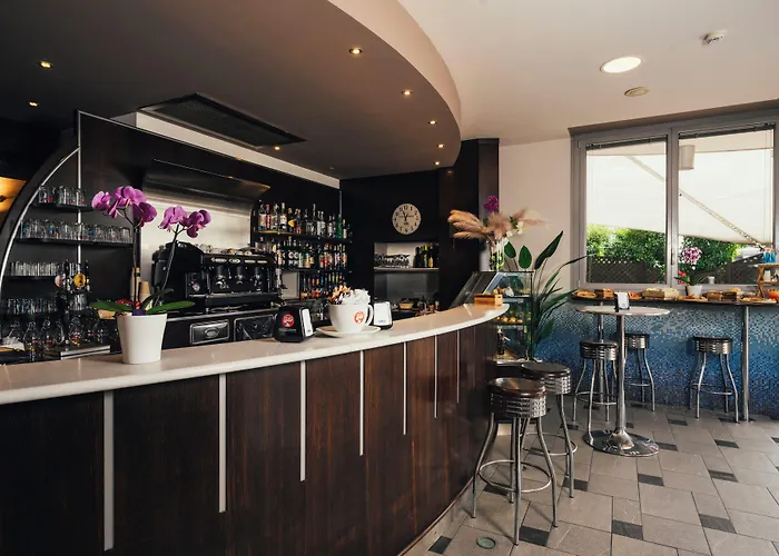 Euro Hotel