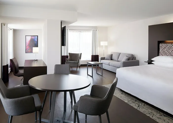 Four Points by Sheraton Lévis Convention Centre