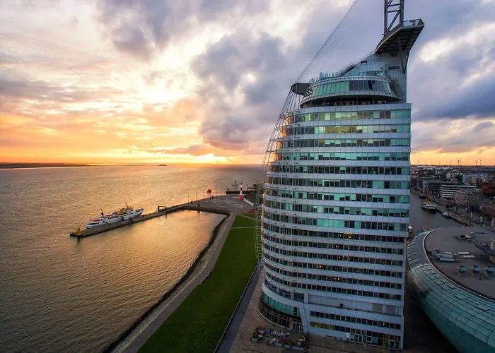 Atlantic Hotel Sail City