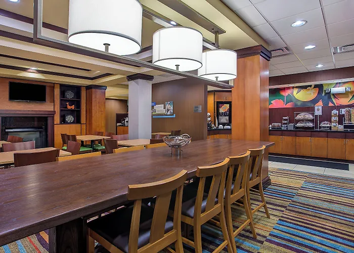 Fairfield Inn & Suites Kodak