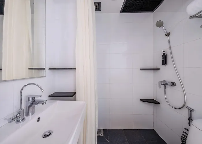 Ibis Budget Singapore Vanda