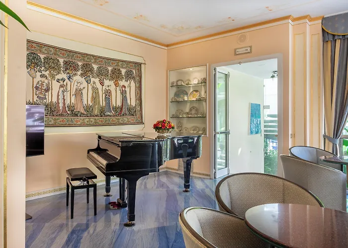 Hotel Astoria