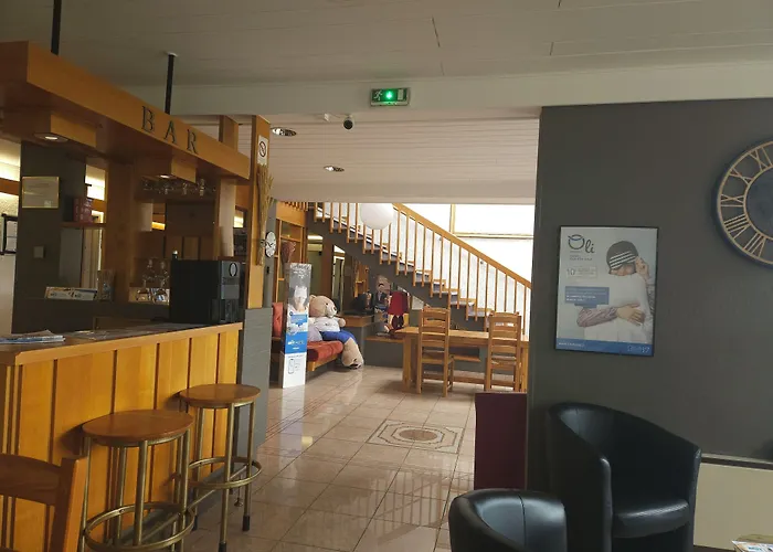 Brit Hotel Dak Hotel