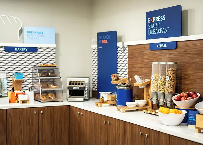 Holiday Inn Express Hotel & Suites North Bay By Ihg