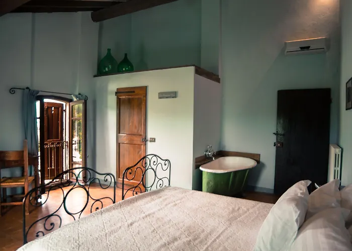 Antico Borgo Di Tabiano Castello - Relais de Charme