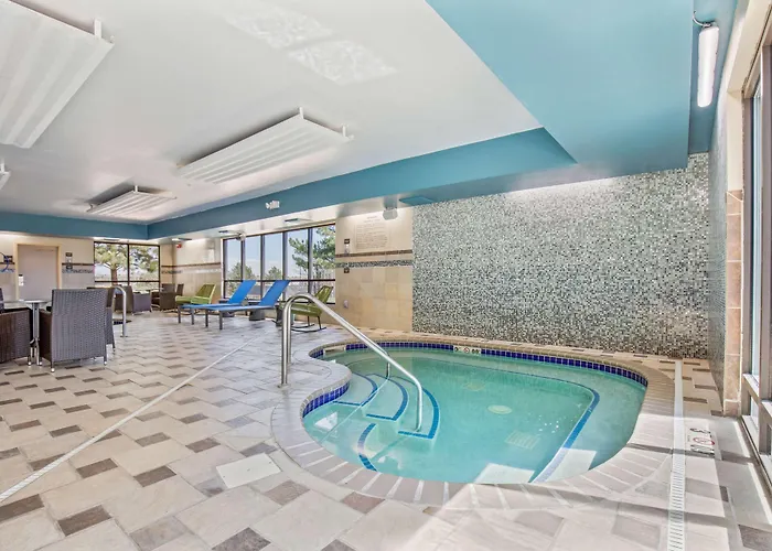 Hampton Inn & Suites Greeley