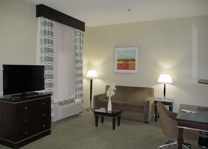 Hampton Inn & Suites Las Vegas South