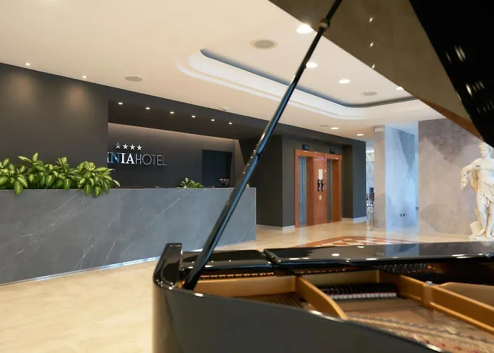 Hotel Omnia