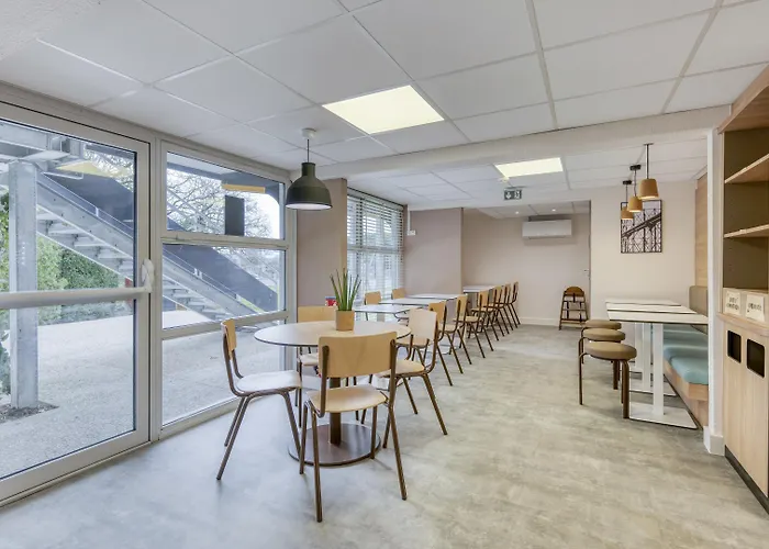 Premiere Classe Villepinte Centre - Parc Des Expositions