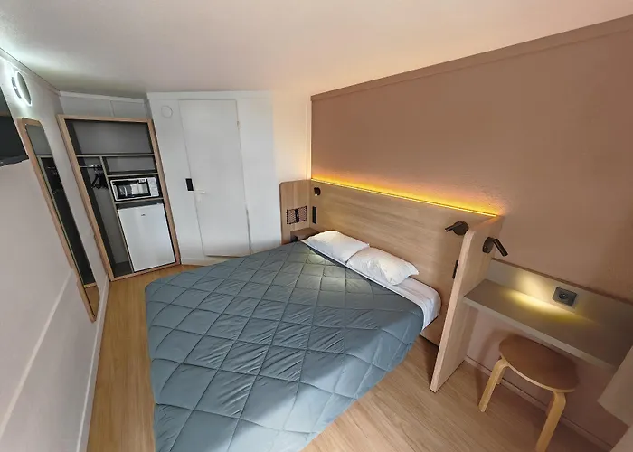 Hôtel Première Classe Compiègne Jaux