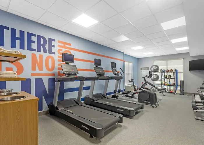 Hampton Inn & Suites By Hilton Plymouth