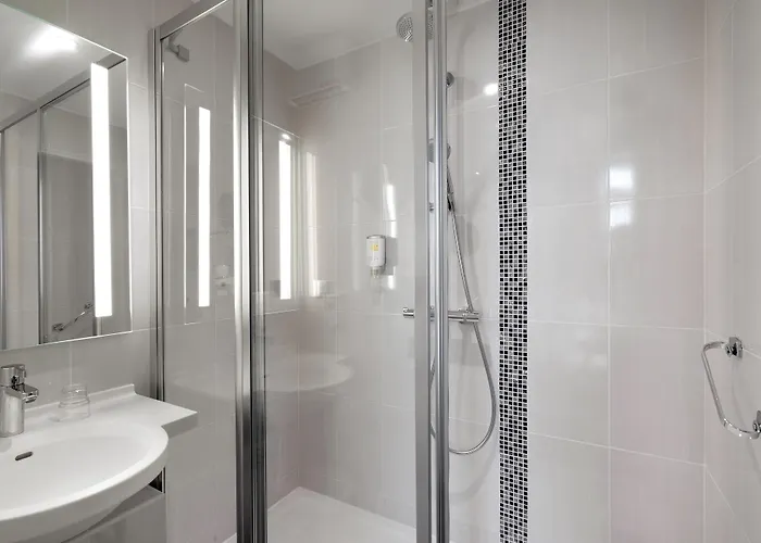 Hotel Arverna Vichy - Clt'Hotel
