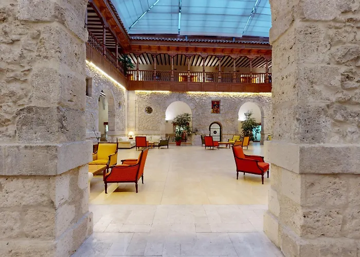 Azz Penafiel Las Claras Hotel & Spa