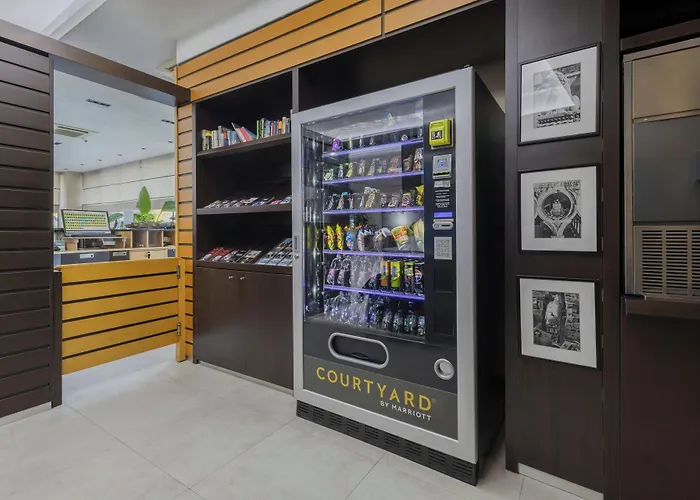 Courtyard By Marriott Venice Airport