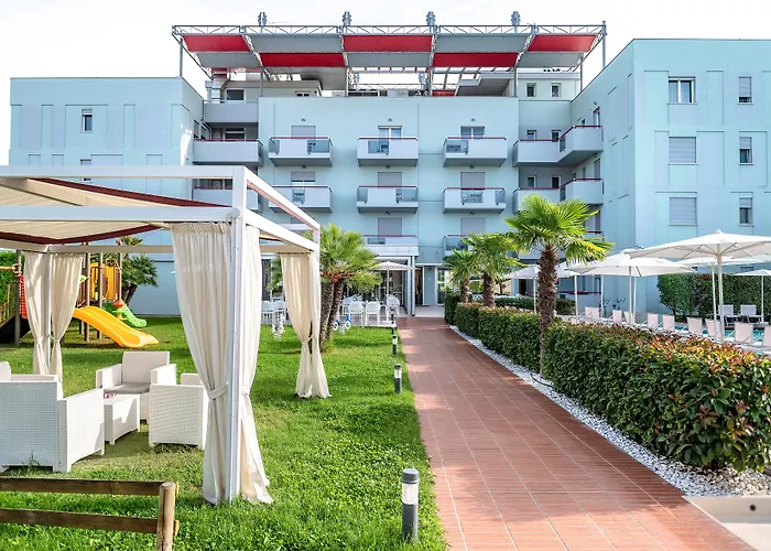 Domino Suite Hotel & Residence