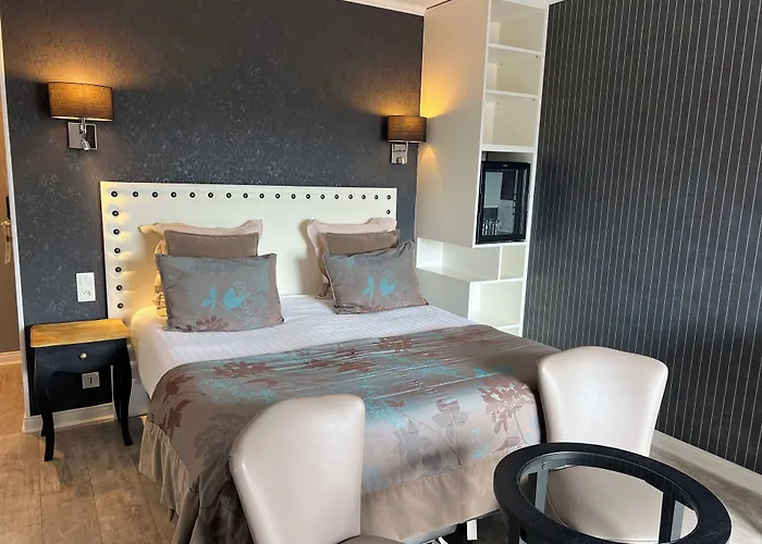 Le Trophée By M Hôtel Spa