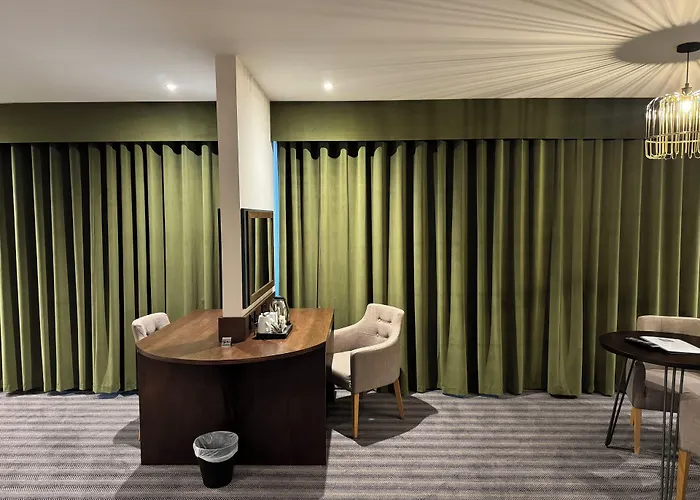 Hotel Nineteen