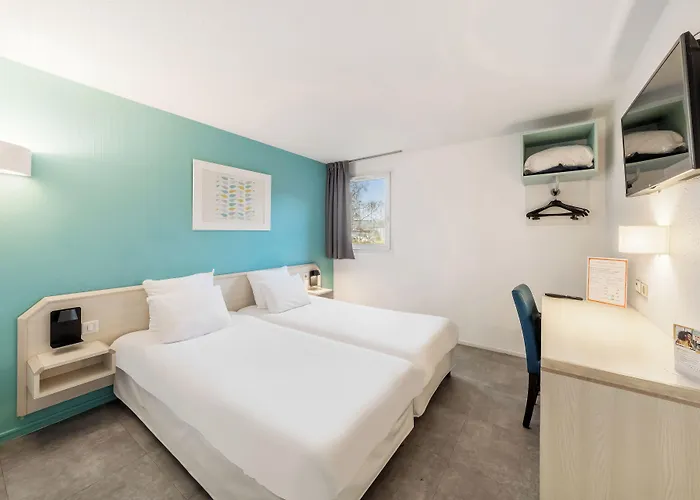 Comfort Hotel Orleans Saran