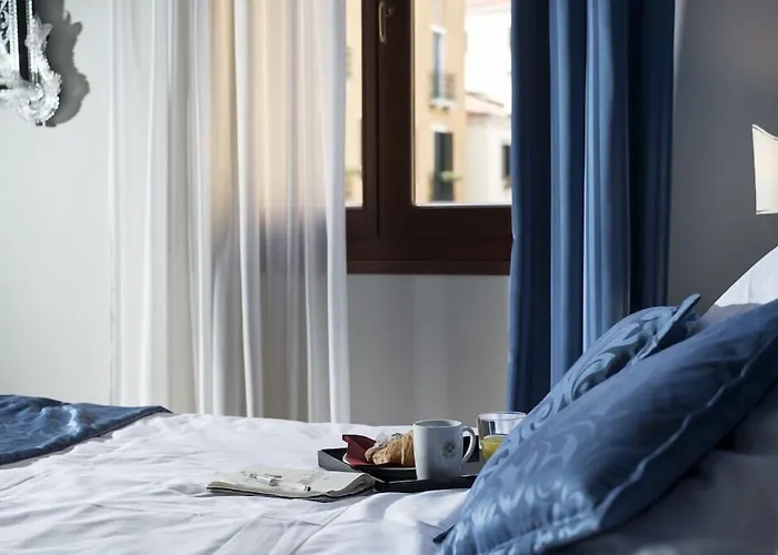 Hotel Ca' D'Oro - Wenice Deep Culture
