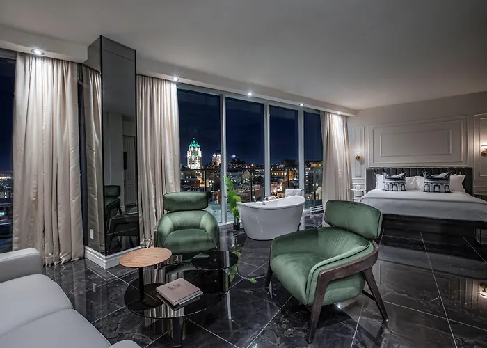 Le Capitole Hotel