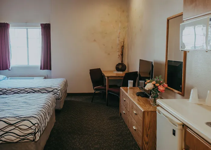 Carson City Plaza Hotel