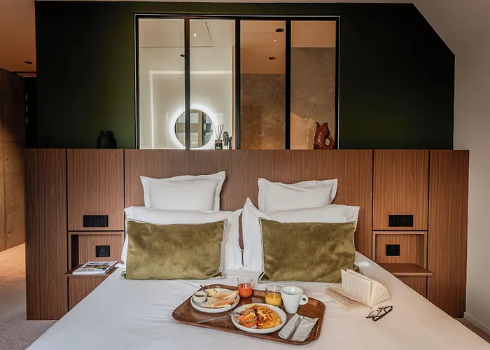 Hotel Anne De Bretagne
