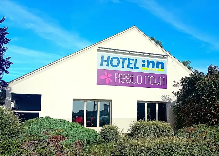 Hôtel Restaurant Campanile Laval