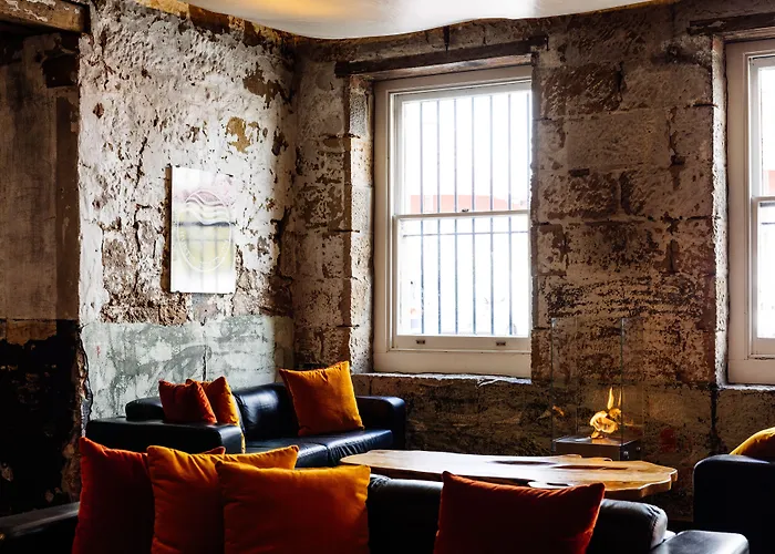 The Henry Jones Art Hotel