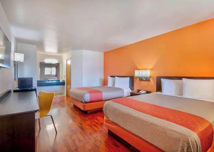 Motel 6-Santa Nella, Ca - Los Banos
