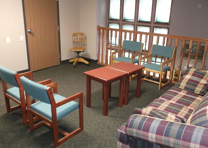 De Smet Super Deluxe Inn & Suites