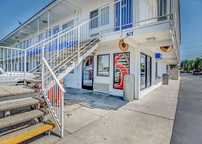 Motel 6-Stockton, Ca - Charter Way West