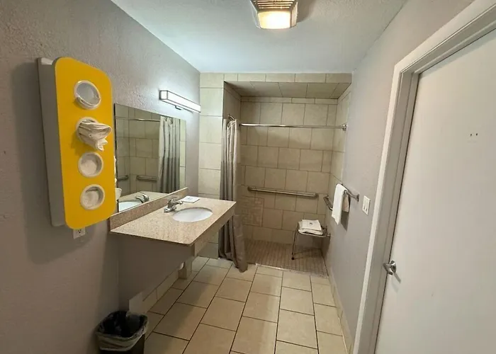 Motel 6-Janesville, Wi