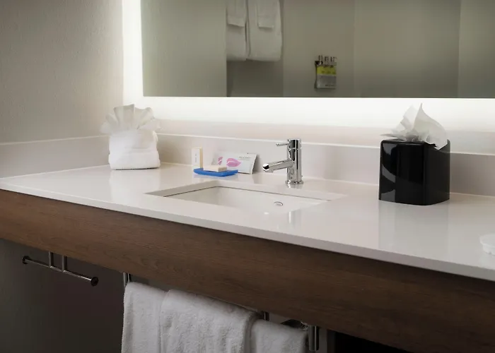 Holiday Inn Express Hotel & Suites Olive Branch By Ihg