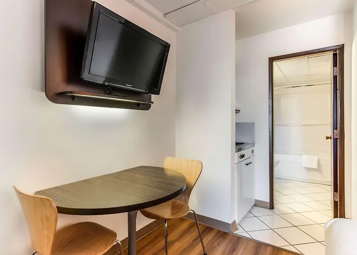 Motel 6-Lethbridge, Ab