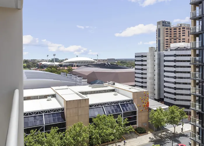 Oaks Adelaide Embassy Suites