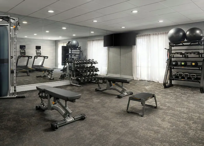 Fairfield Inn & Suites By Marriott Newark Liberty International Airport