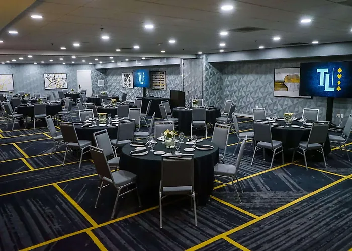 Hampton Inn At Tin Lizzie Gaming Resort