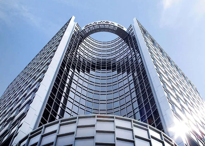 Carlton Hotel Singapore