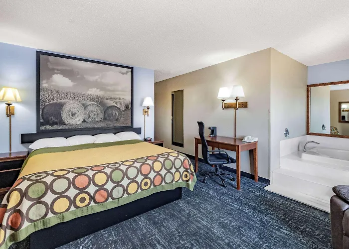 Super 8 By Wyndham Valentine Ne