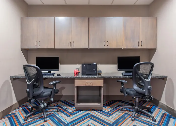 Hampton Inn Akron-South