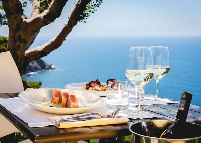 Boutique Hotel Torre Di Cala Piccola